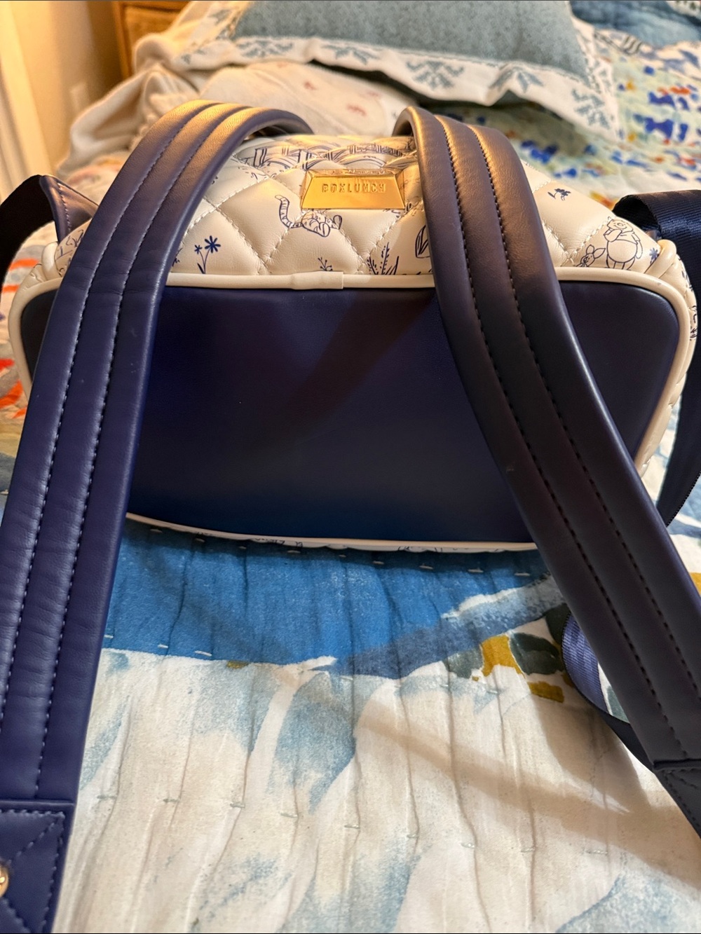 Disney Winnie the Pooh Toile Quilted Drawstring Backpack - Picture 9 of 9